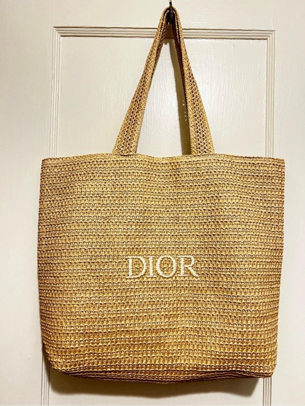 Dior Raffia Tote - Picture 6 of 10
